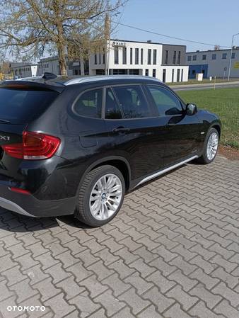 BMW X1 sDrive18d xLine - 21