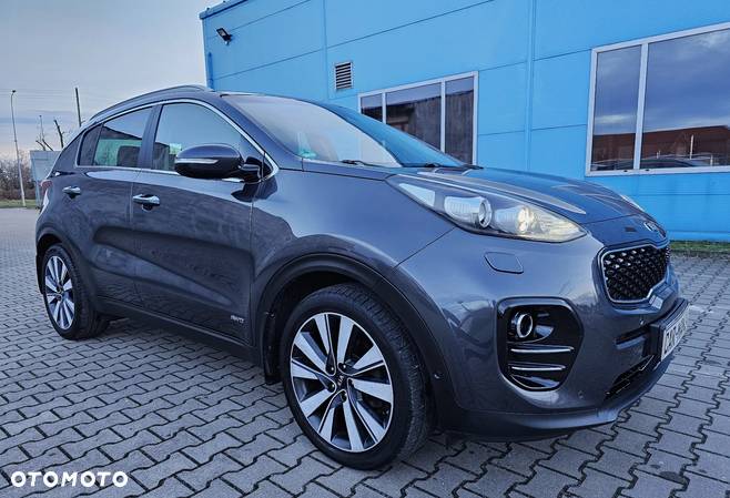 Kia Sportage 2,0 CRDI AWD Platinum - 7