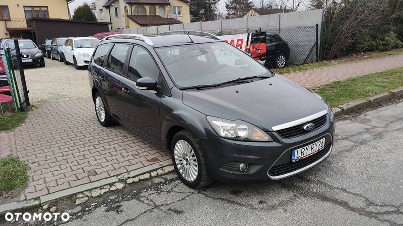 Ford Focus 2.0 TDCi DPF Titanium - 3