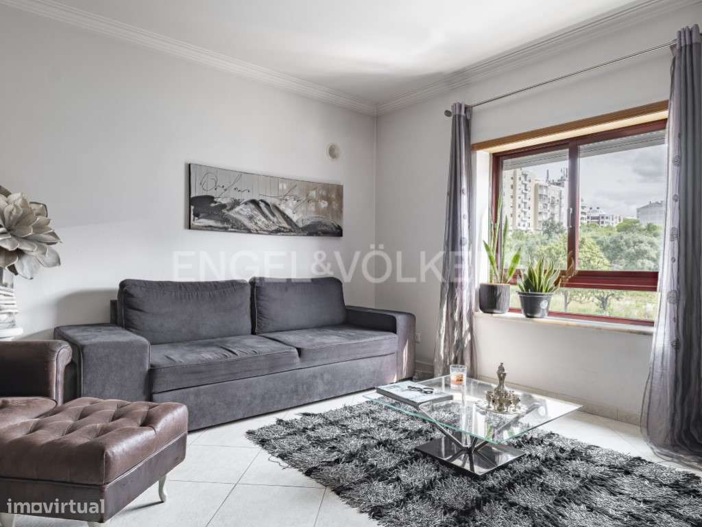 T4 em Almada - Grande imagem: 2/27