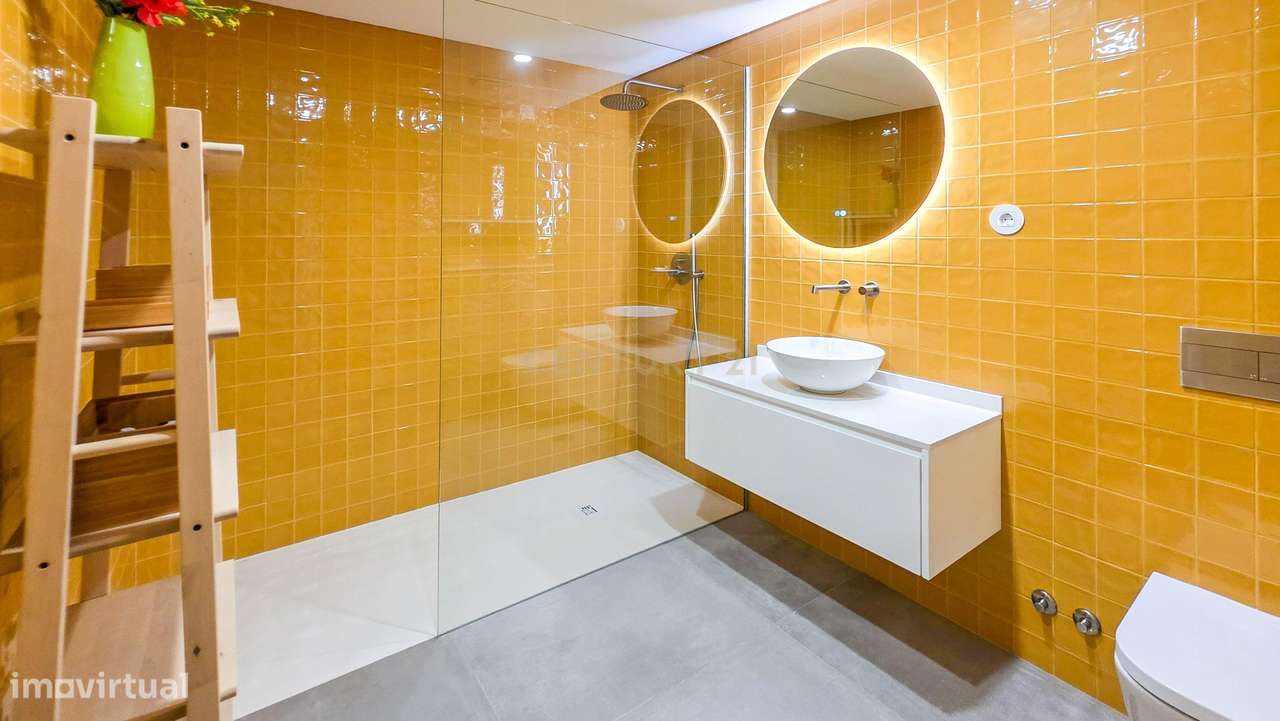 Moradia Contemporânea T4 com Piscina | Arquitetura Premium | Brufe, Vi-33