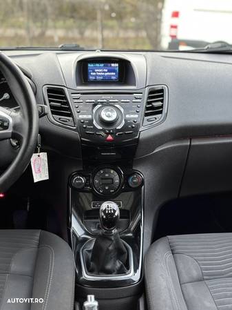 Ford Fiesta 1.0 EcoBoost Titanium - 26