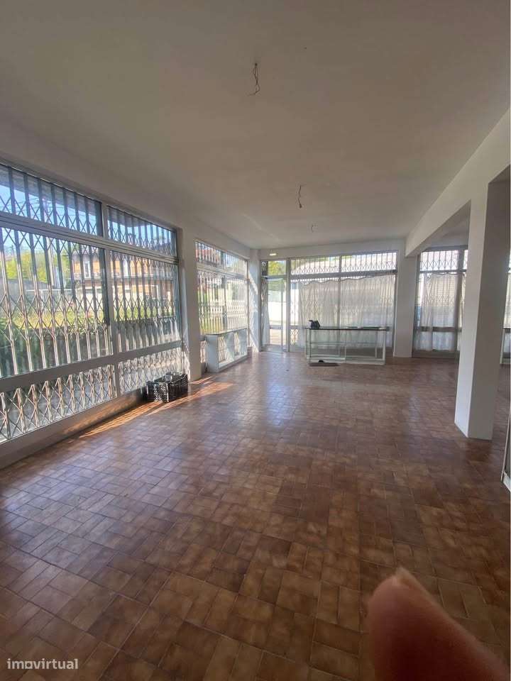 Arrendamento loja 120m2 - Maia - Grande imagem: 3/7