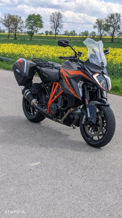 KTM Super Duke - 10