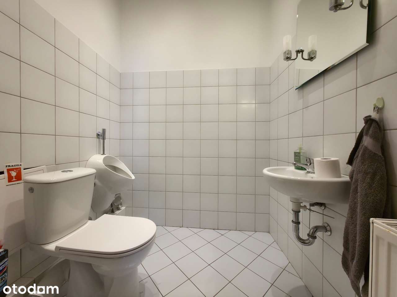 Na sprzedaż 2-pok z oddzielną kuchnią i klimatyzacją w centrum miasta-11