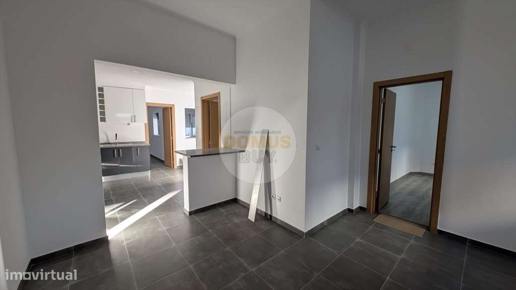 MORADIA TÉRREA T3 A ESTREAR | 2WCS  - BAIXA DA BANHEIRA-1