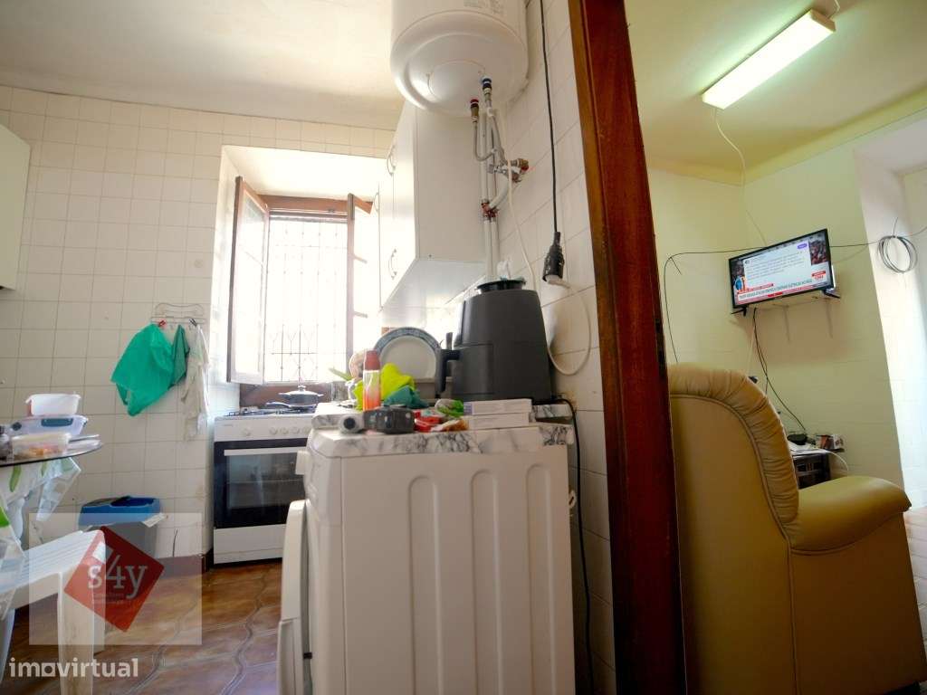 Prédio no centro de Setúbal!-49