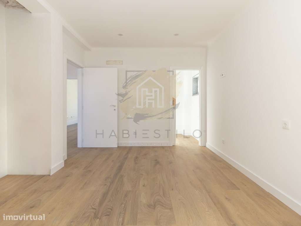 Moradias novas situadas na zona histórica de Azeitão-25