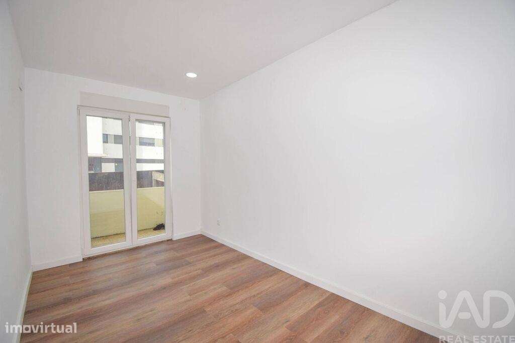 Apartamento T2 em Seixal, Arrentela e Aldeia de Paio Pires de 59 m2-9