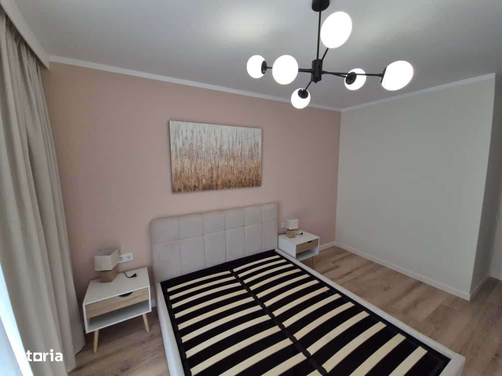 Apartament 3 camere, TOTUL NOU, etaj 6/8, garaj, strada EROILOR-7