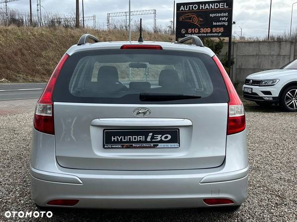 Hyundai I30 1.6 CRDI blue Classic - 22