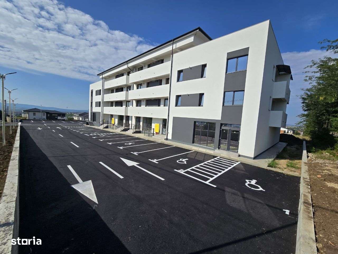 Spatiu comercial Miroslava - Roca Villas - Imagine principală: 4/16