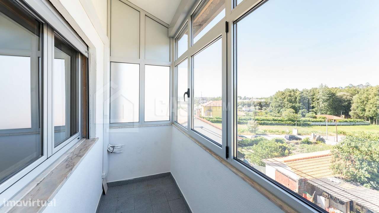 Apartamento T3 no Campo-2