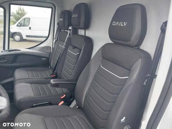 Iveco DAILY - 15