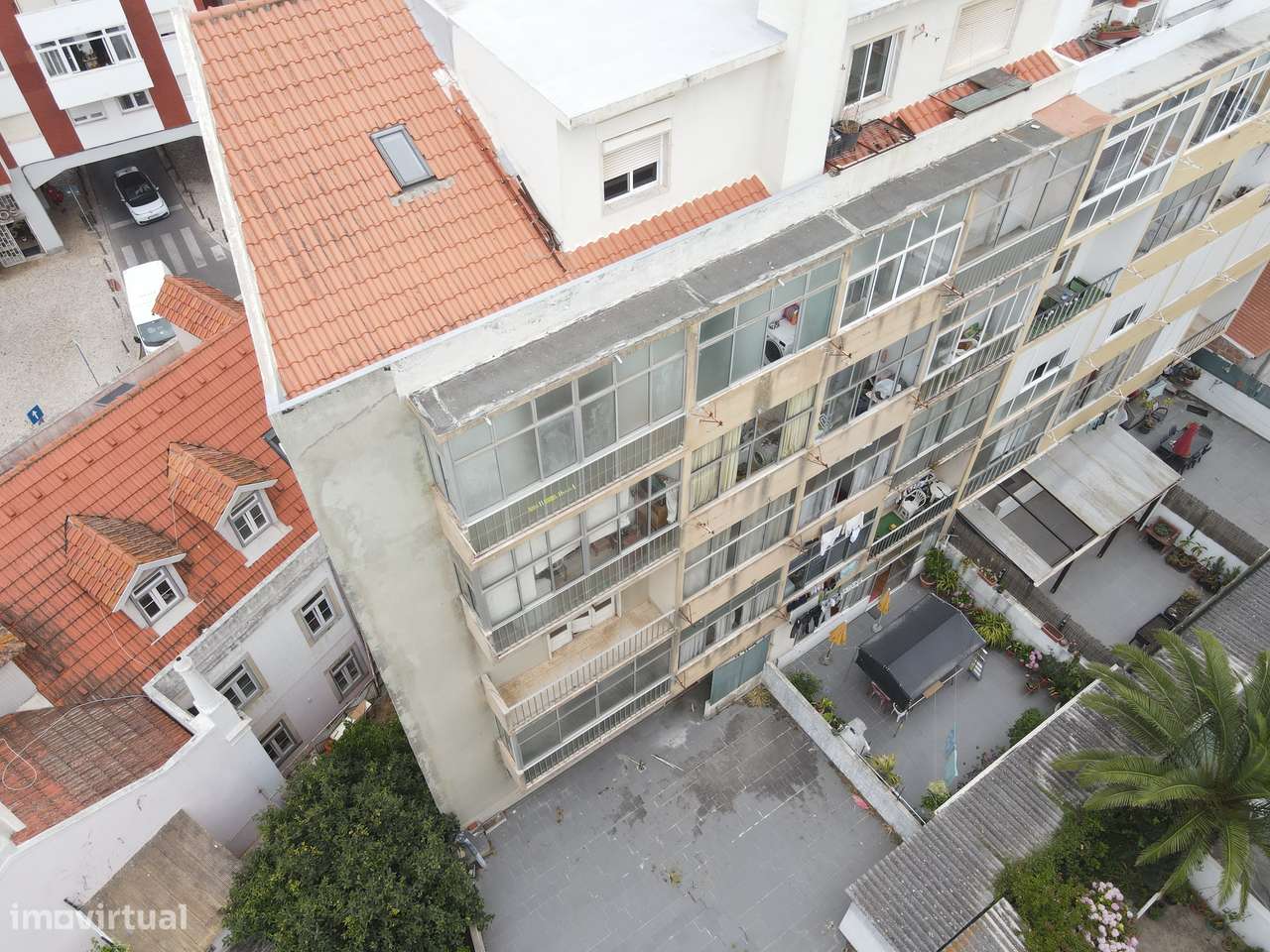 Apartamento t1 à venda na Avenida Patrão Joaquim Lopes-18