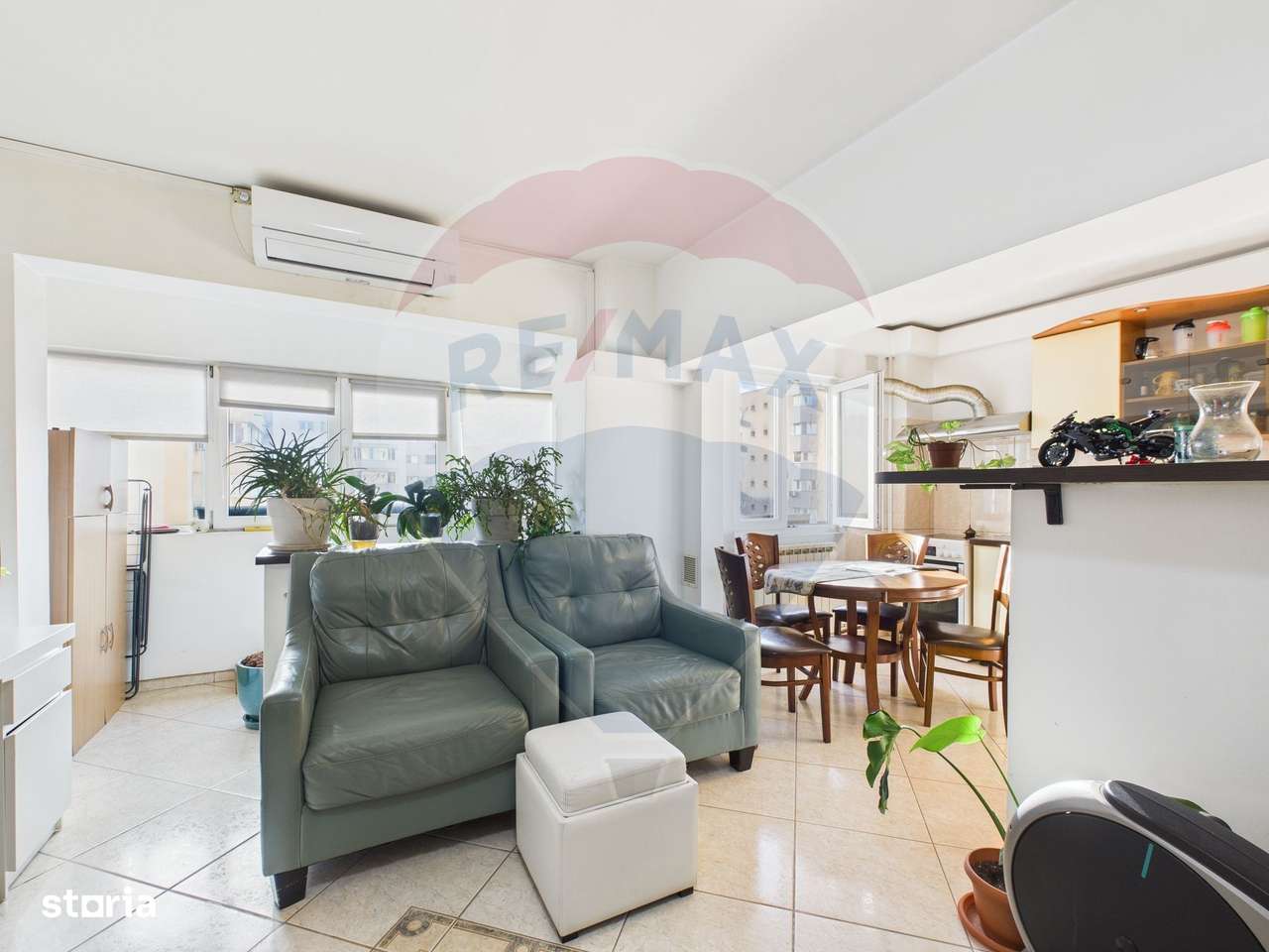 Apartament cu 3 camere cu centrala proprie langa metrou Iancului-7