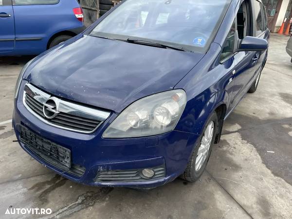 Dezmembram Zafira B 2007 1.9 CDTI - 1