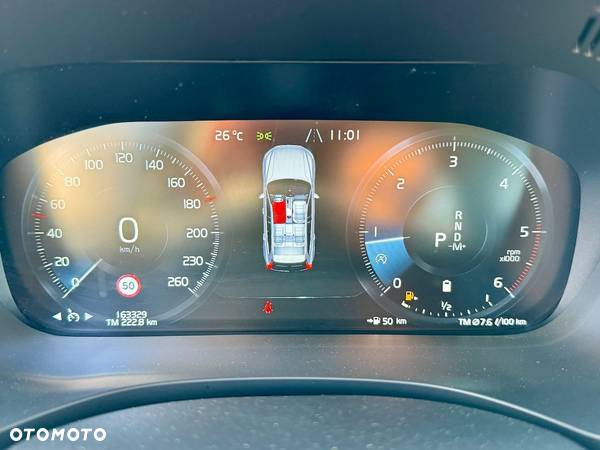 Volvo XC 60 B4 D Geartronic Momentum Pro - 10