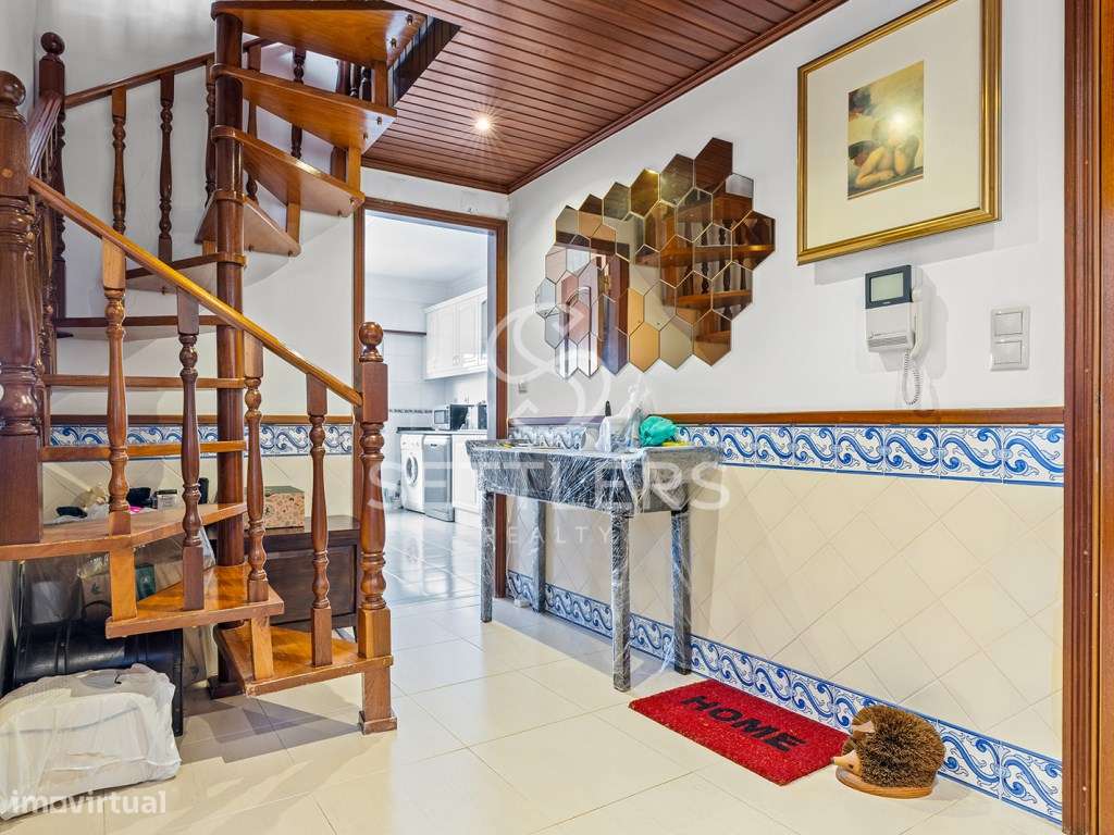 Apartamento T2+1 - Parede-31