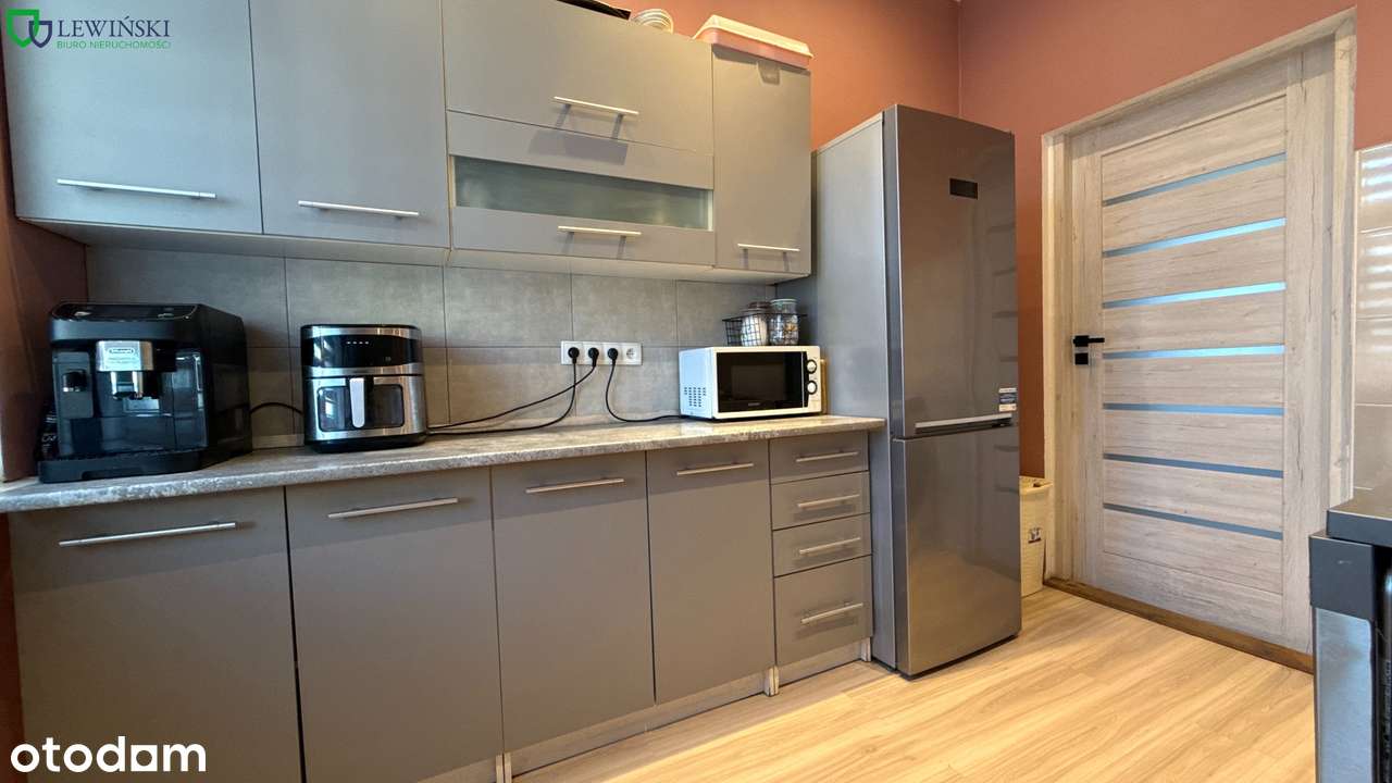 Przestronne 2-pokojowe mieszkanie w świetnej lokalizacji – Przy PKiW-10