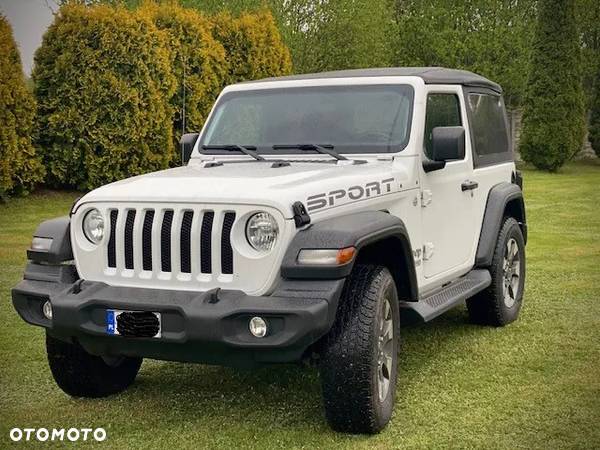 Jeep Wrangler - 10