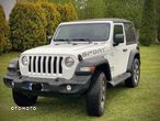 Jeep Wrangler - 10