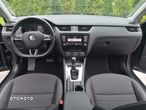 Skoda Octavia Combi 2.0 TDI DSG Edition - 8