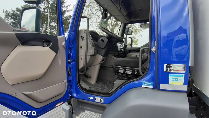 DAF LF 260 / CHŁODNIA 17 EUROPALET / WINDA - 30