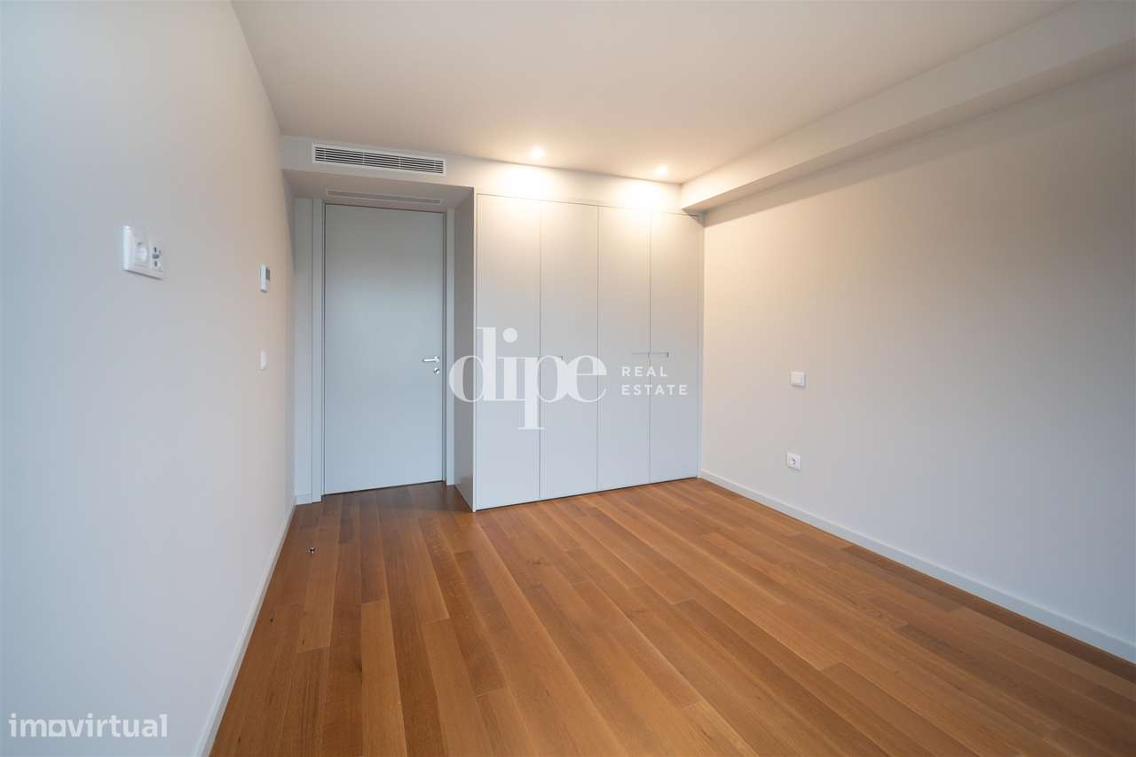 Apartamento T1 Venda em Candoso São Tiago e Mascotelos,Guimarães-9