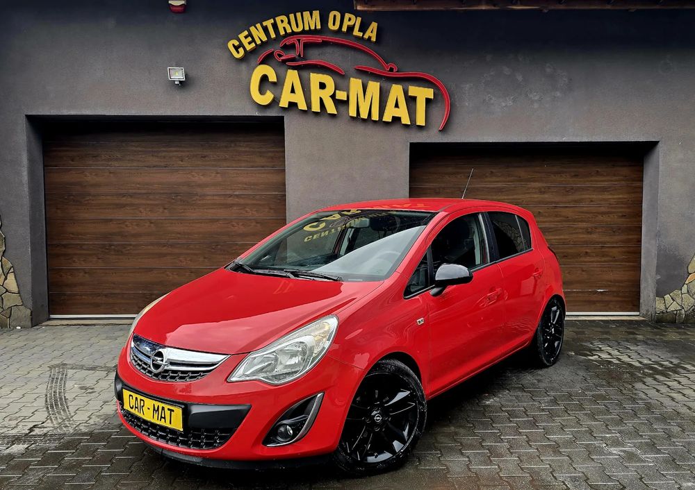 Opel Corsa D 1.4 16V Innovation 2011