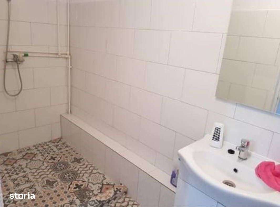 Casa cu potential in Mehala- 2 camere- curte comuna- extindere - Imagine principală: 4/5