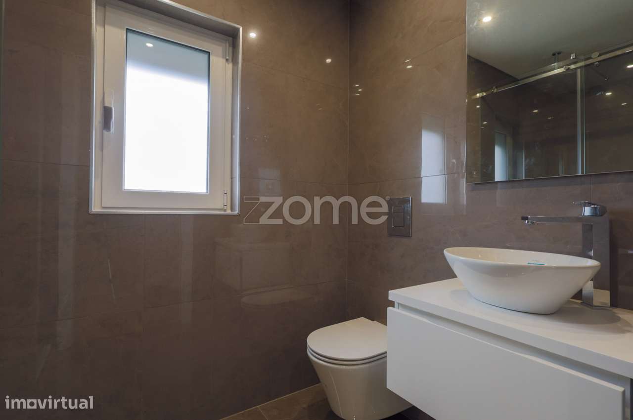 Apartamento T3 com garagem-19