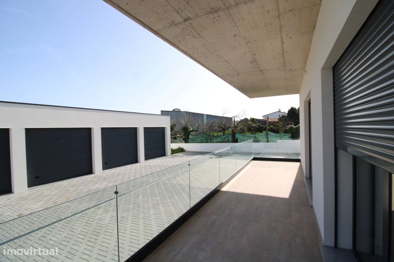 Apartamento T3 Novo em Outeiro de Baixo, Anadia-15