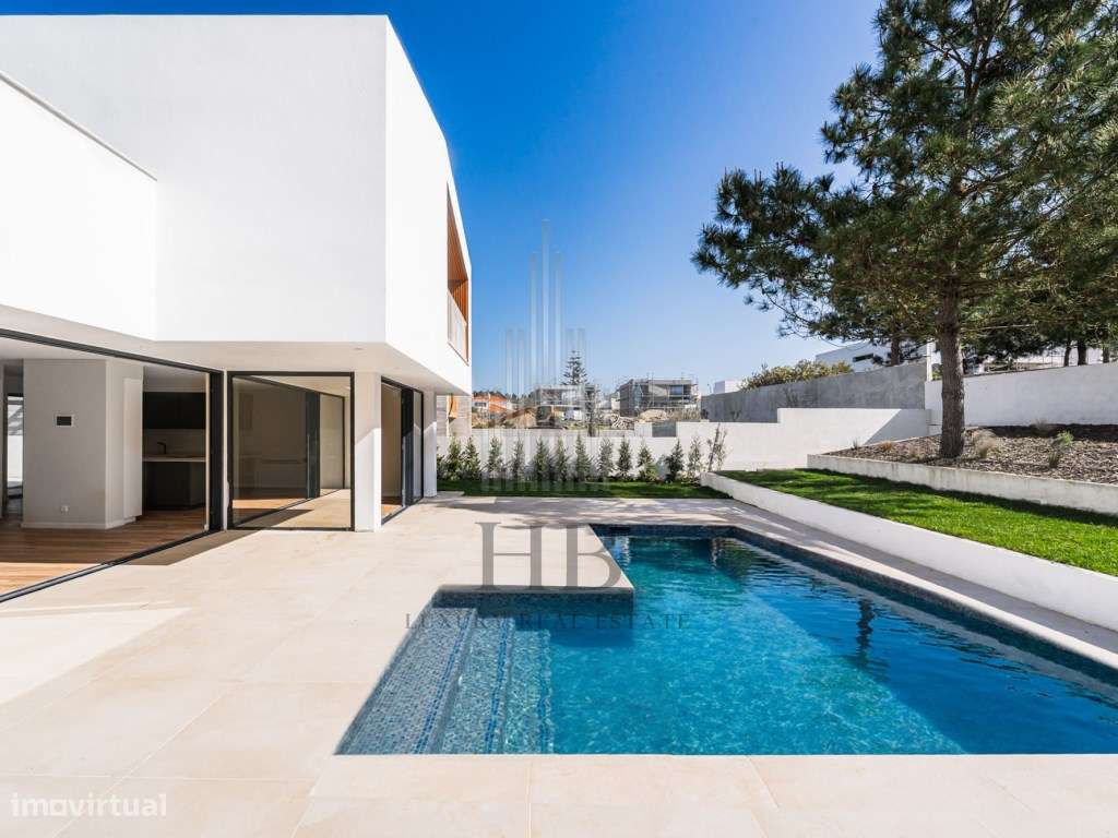 Moradia Luxo Com Piscina e Jardim | Colares |Sintra-39