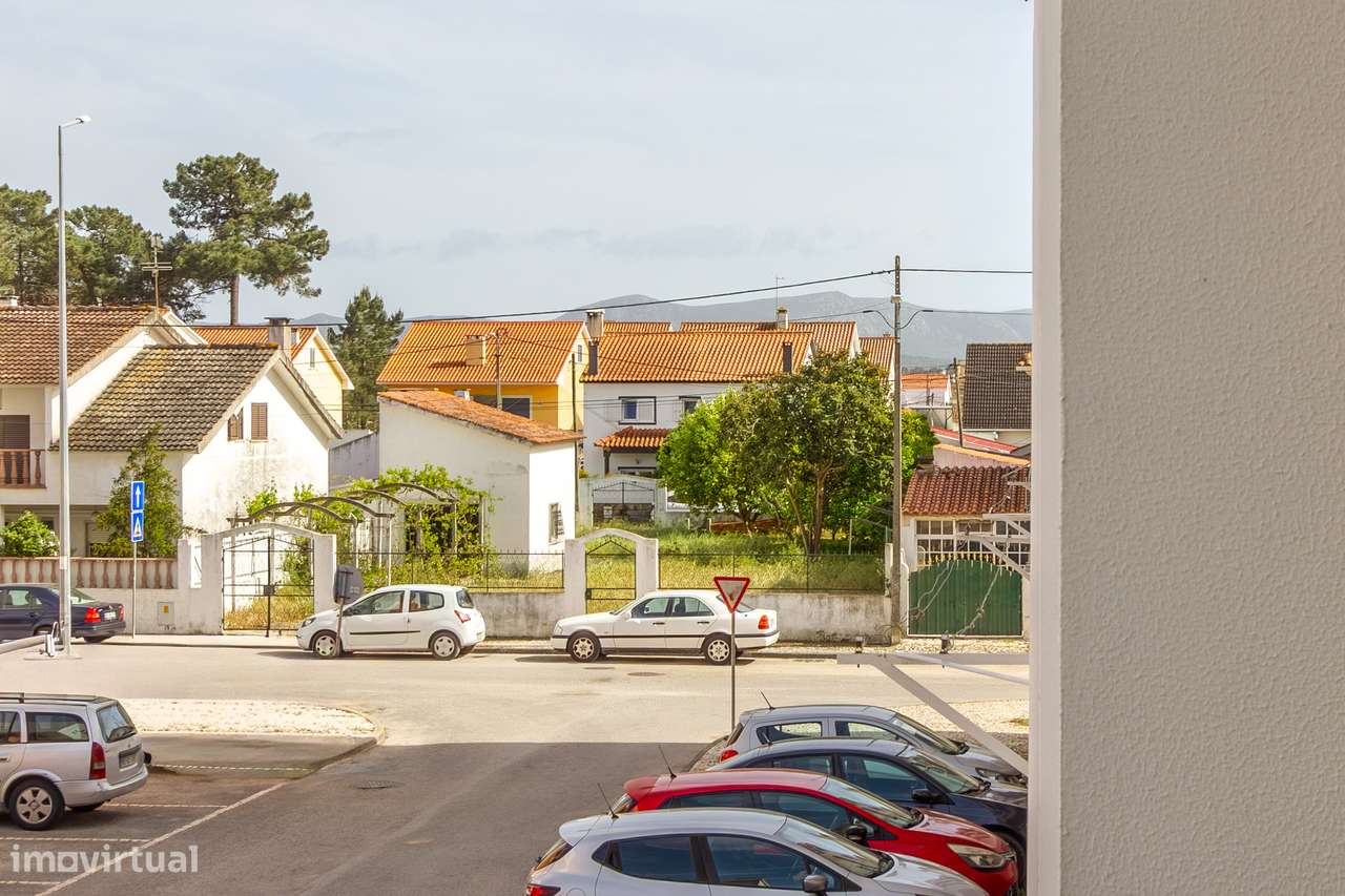 Apartamento T2 na Quinta do Conde-14