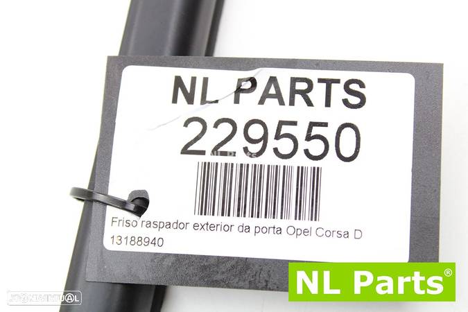 Friso raspador exterior da porta Opel Corsa D 13188940 - 9