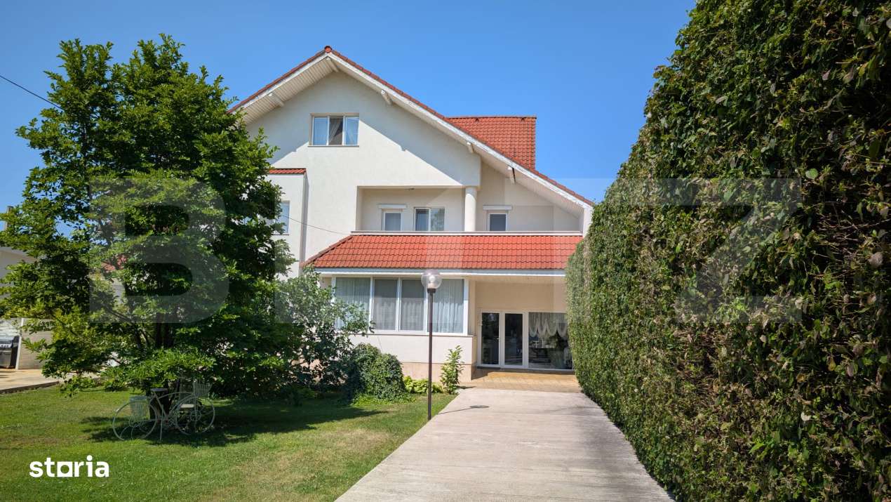 Vila de lux de vanzare, 15 camere, 550 mp, zona Micro 6, comision 0% - Imagine principală: 1/19