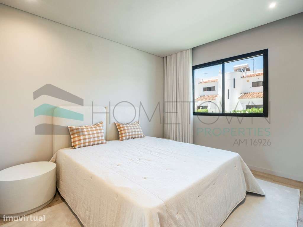 Moradia de Luxo V4 renovada - Vilamoura - Grande imagem: 5/57