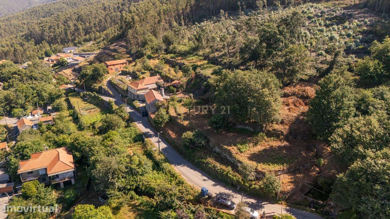 Moradia para Reabilitação com Terreno +1.000 m² | Vista sobre a Ria de-39