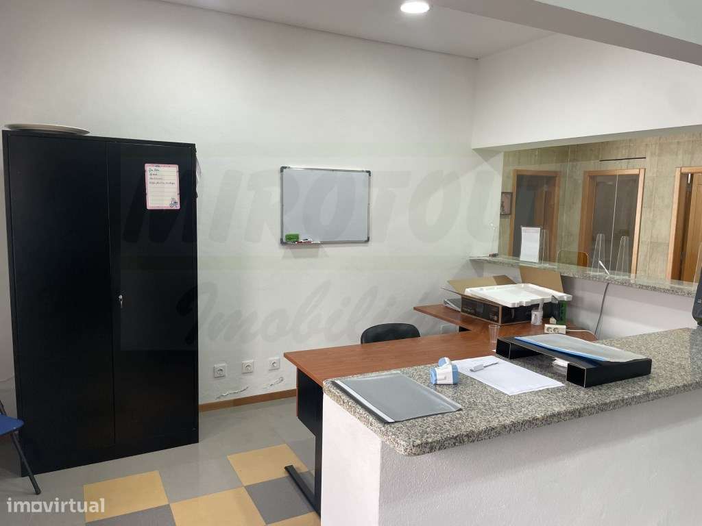 Venda conjunta de imóveis para atividade industrial com edifício e ...-11