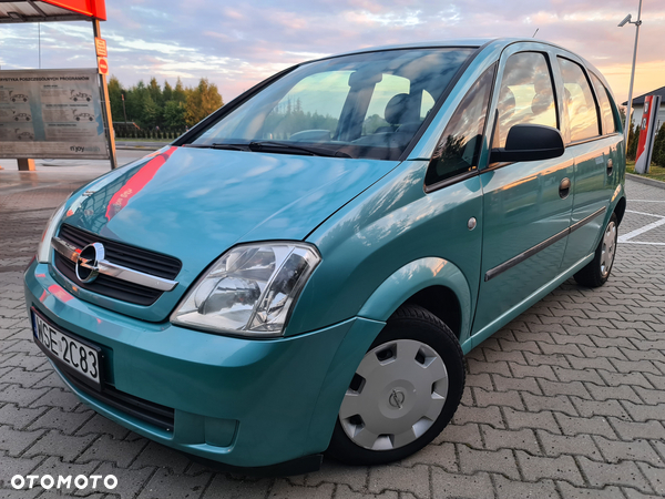 Opel Meriva 1.6 Essentia - 11