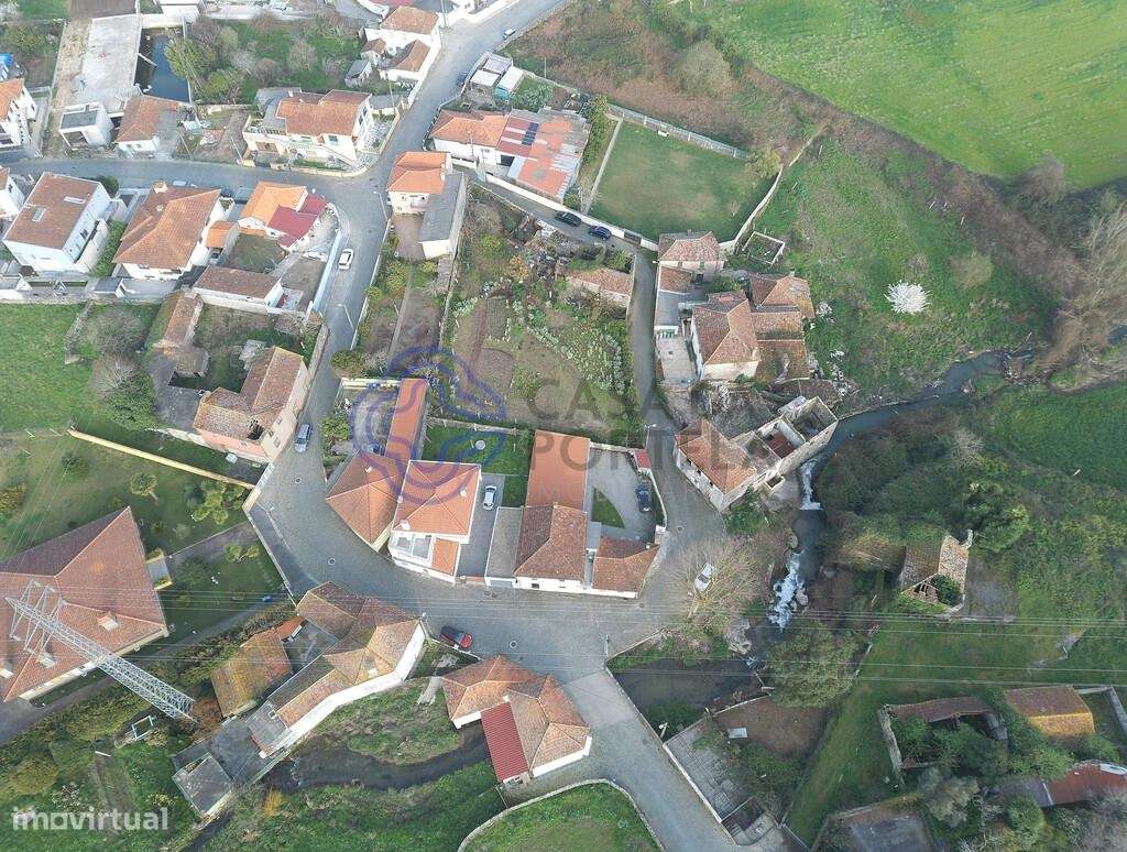 Moradia em Ruína com Terreno de 1.300 m2 – Potencial para Loteamento | - Grande imagem: 4/14