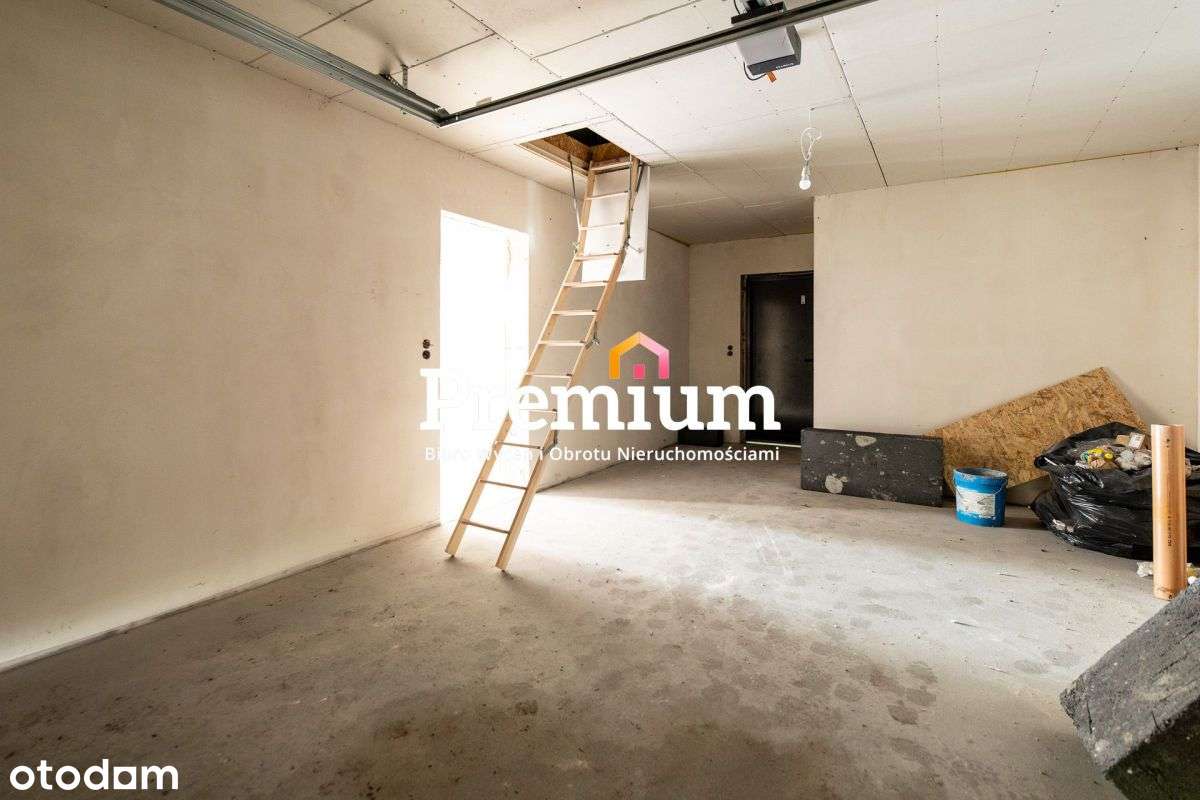 Wolnostojący dom w Ochli-18