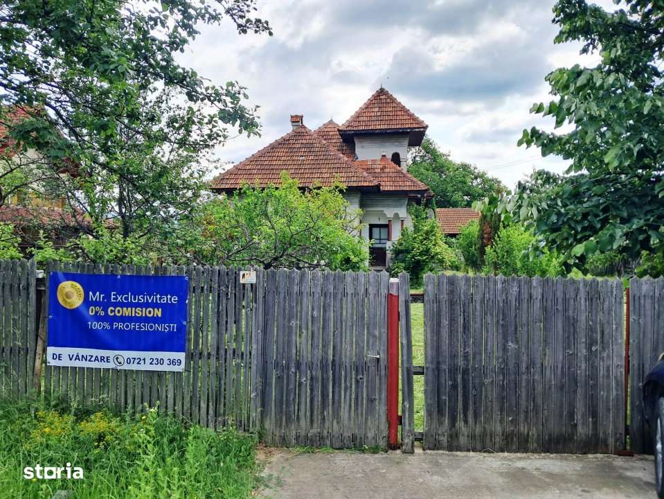 Casa cu teren la Polovragi - Imagine principală: 3/15