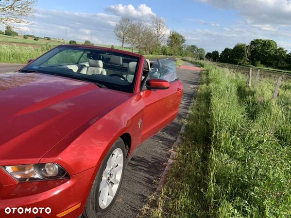 Ford Mustang 3.7 V6 Premium - 6