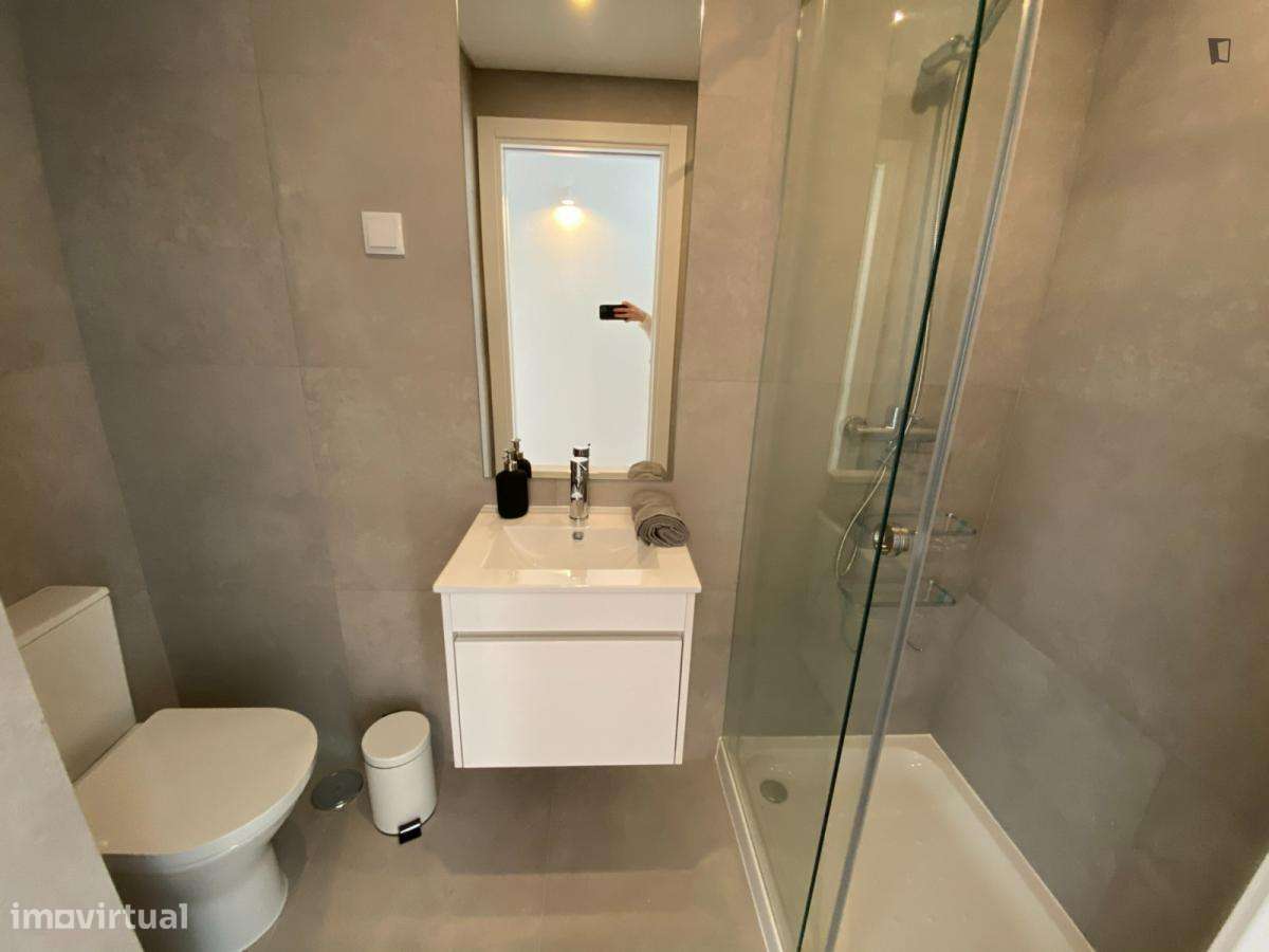 Quarto - localizado em Oeiras Lisbon - Grande imagem: 5/10