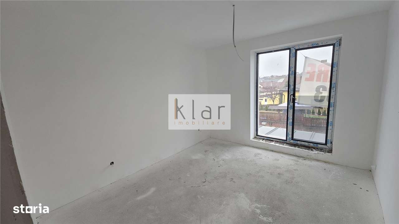 Acasa, deasupra orasului: Casa spatioasa in Feleacu cu panorama superb-5