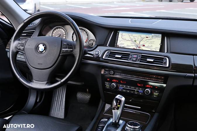 BMW Seria 7 750Ld xDrive - 20