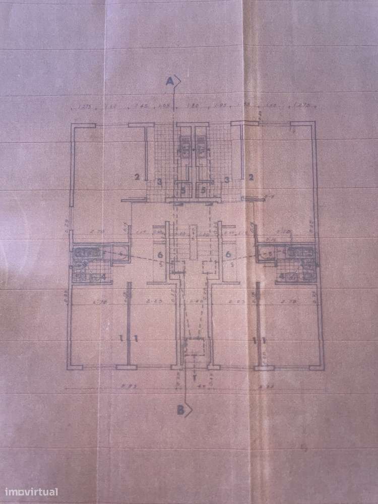 Prédio - 8 T2 + Sótão - Póvoa de Santa Iria-5