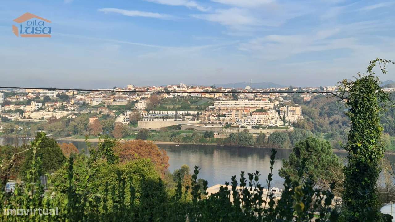 Quinta com vistas para o Rio Douro, 3000m2 em Vila Nova de Gaia-8